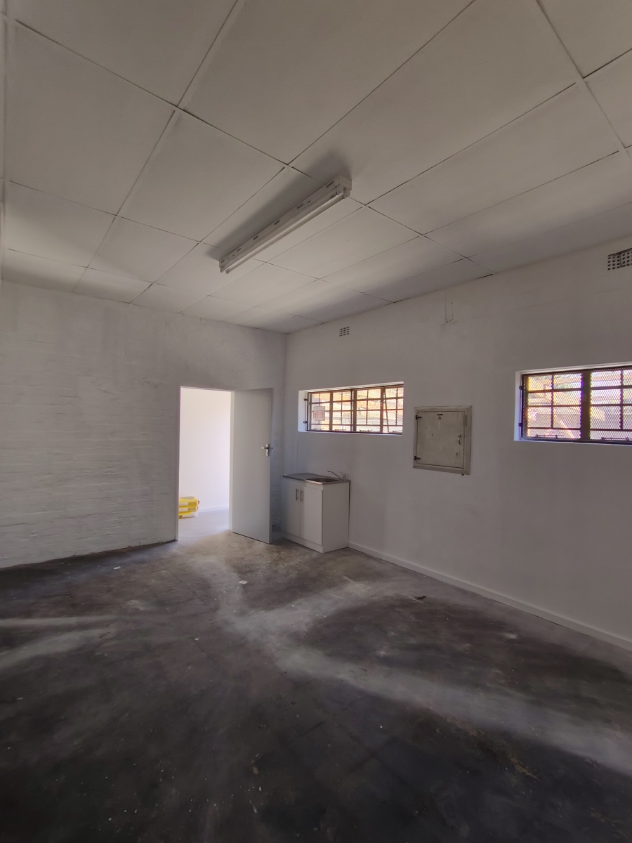 To Let commercial Property for Rent in Kirstenhof Western Cape